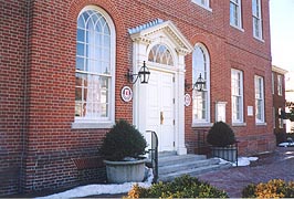 [photo, Talbot County Courthouse, 11 North Washington St., Easton, Maryland]