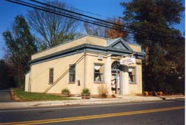[photo, Town Office, 117 West Main St., Cecilton, Maryland]